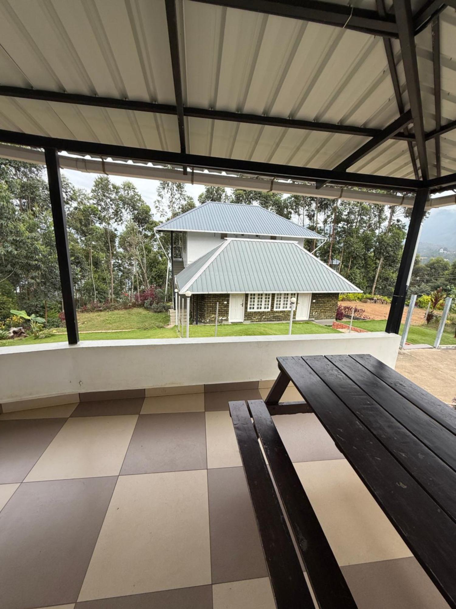 Honey Rock Hotel Kanthalloor Ngoại thất bức ảnh