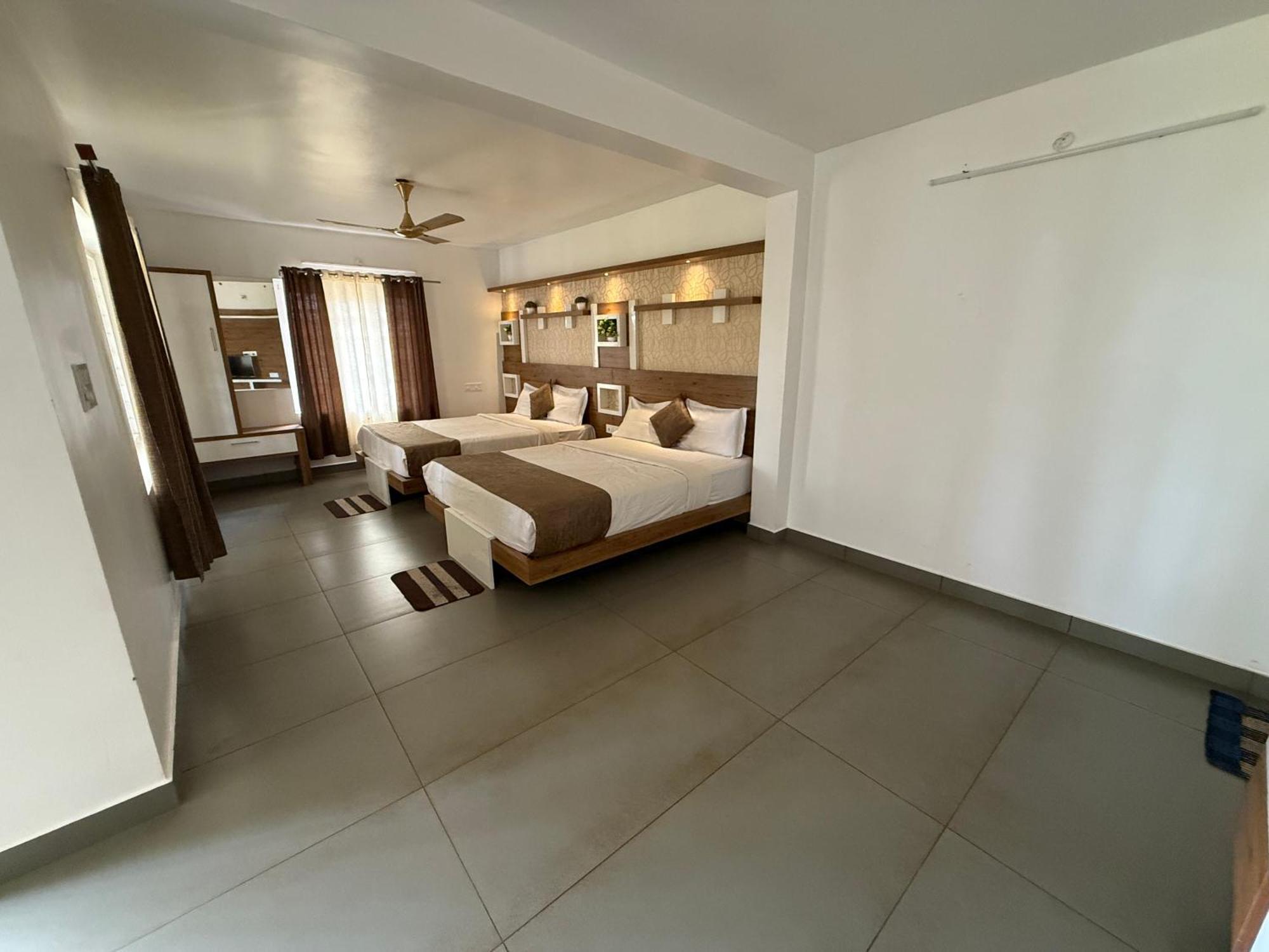 Honey Rock Hotel Kanthalloor Ngoại thất bức ảnh